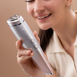 6-in-1 Skinsync Glow Wand RF Booster